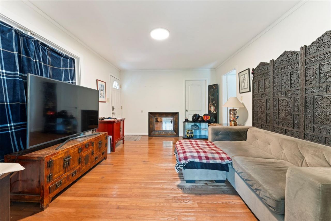 1335 40th Street , Sarasota, FL 34234 Photo