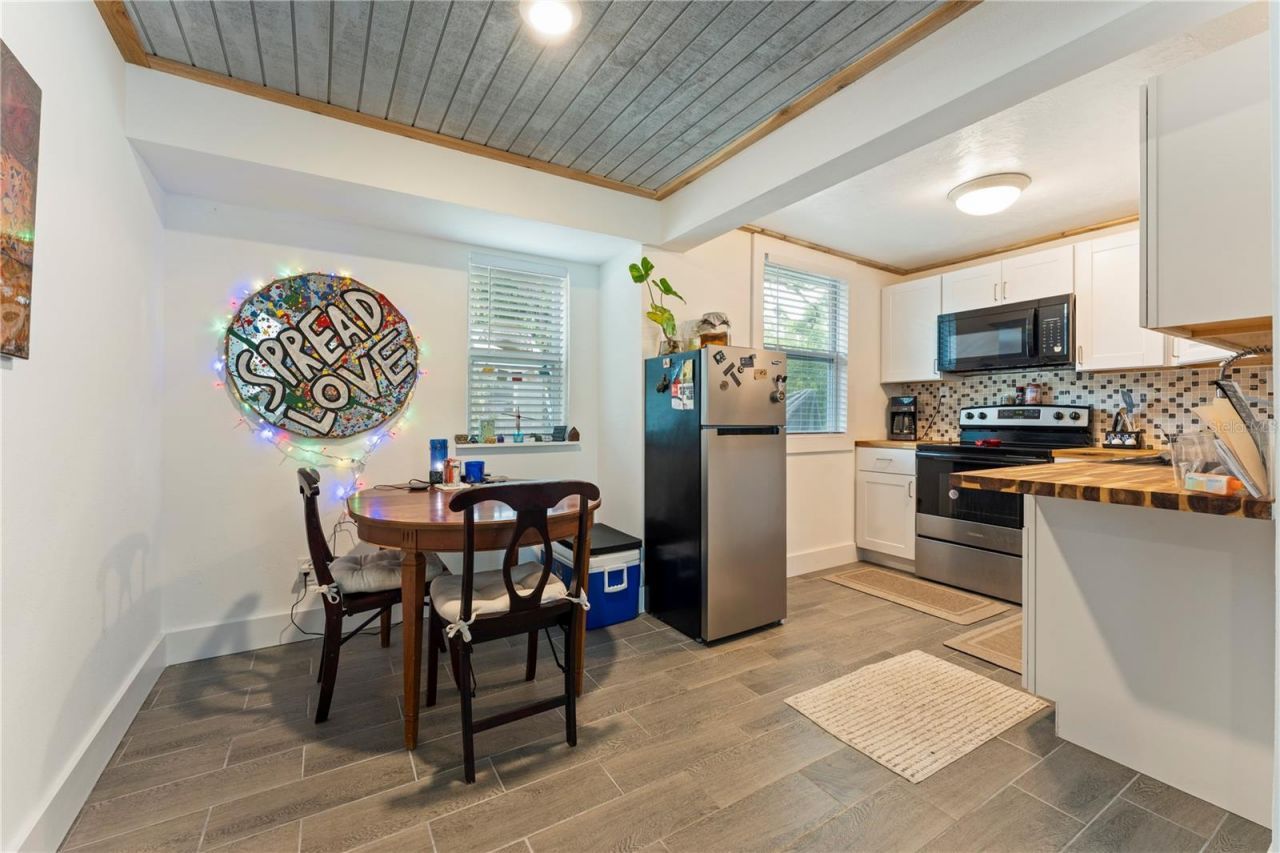 1335 40th Street, Sarasota, FL 34234 Photo