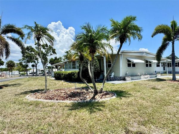 5511 DENMARK DRIVE , BRADENTON, FL 34207