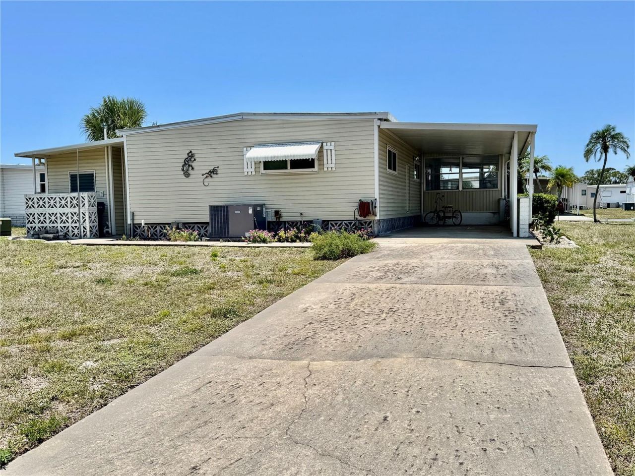 5511 Denmark Drive, Bradenton, FL 34207 Photo