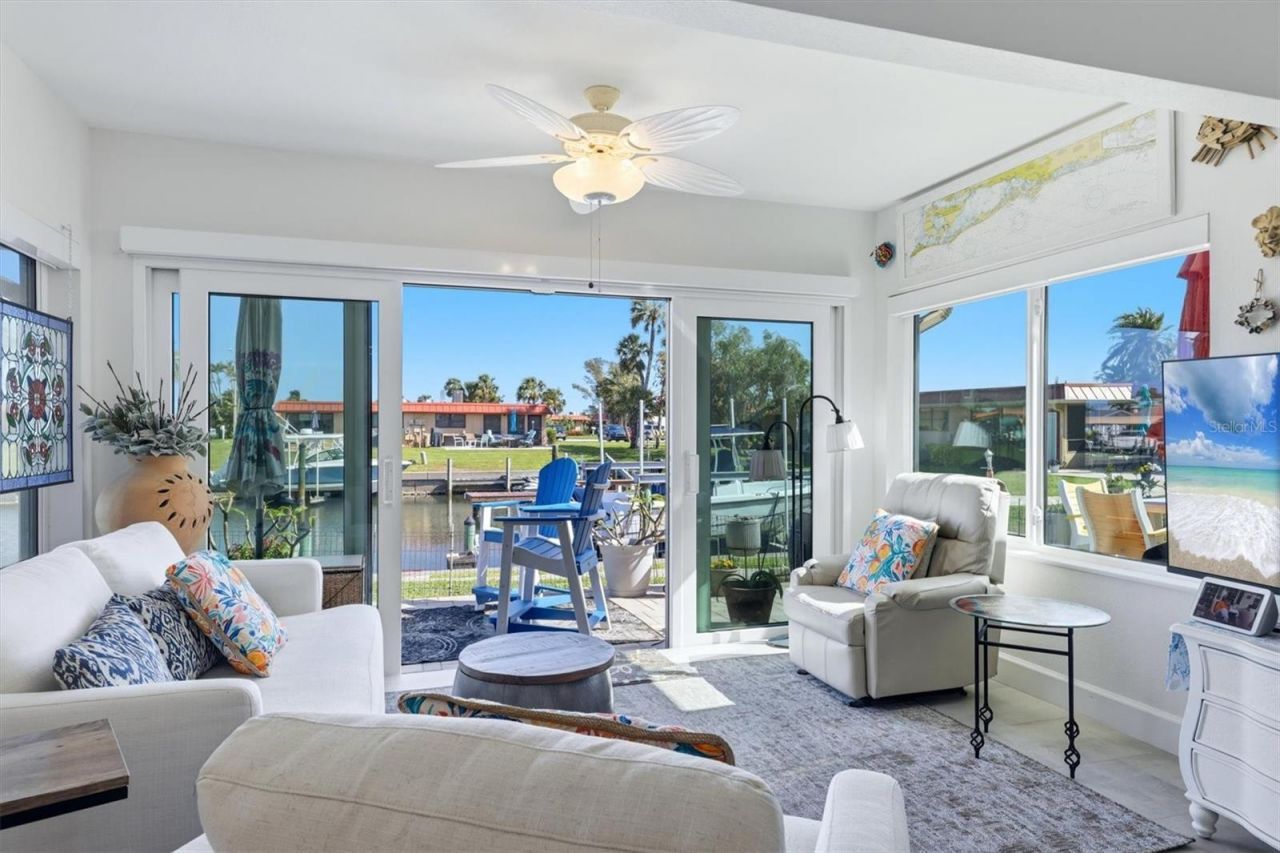 9528 Antiqua Cove, Unit 9528, Bradenton, FL 34210 Photo