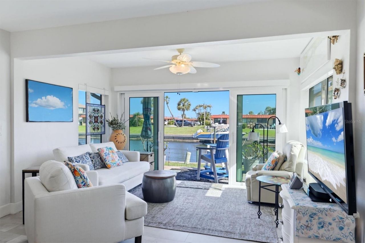 9528 Antiqua Cove, Unit 9528, Bradenton, FL 34210 Photo