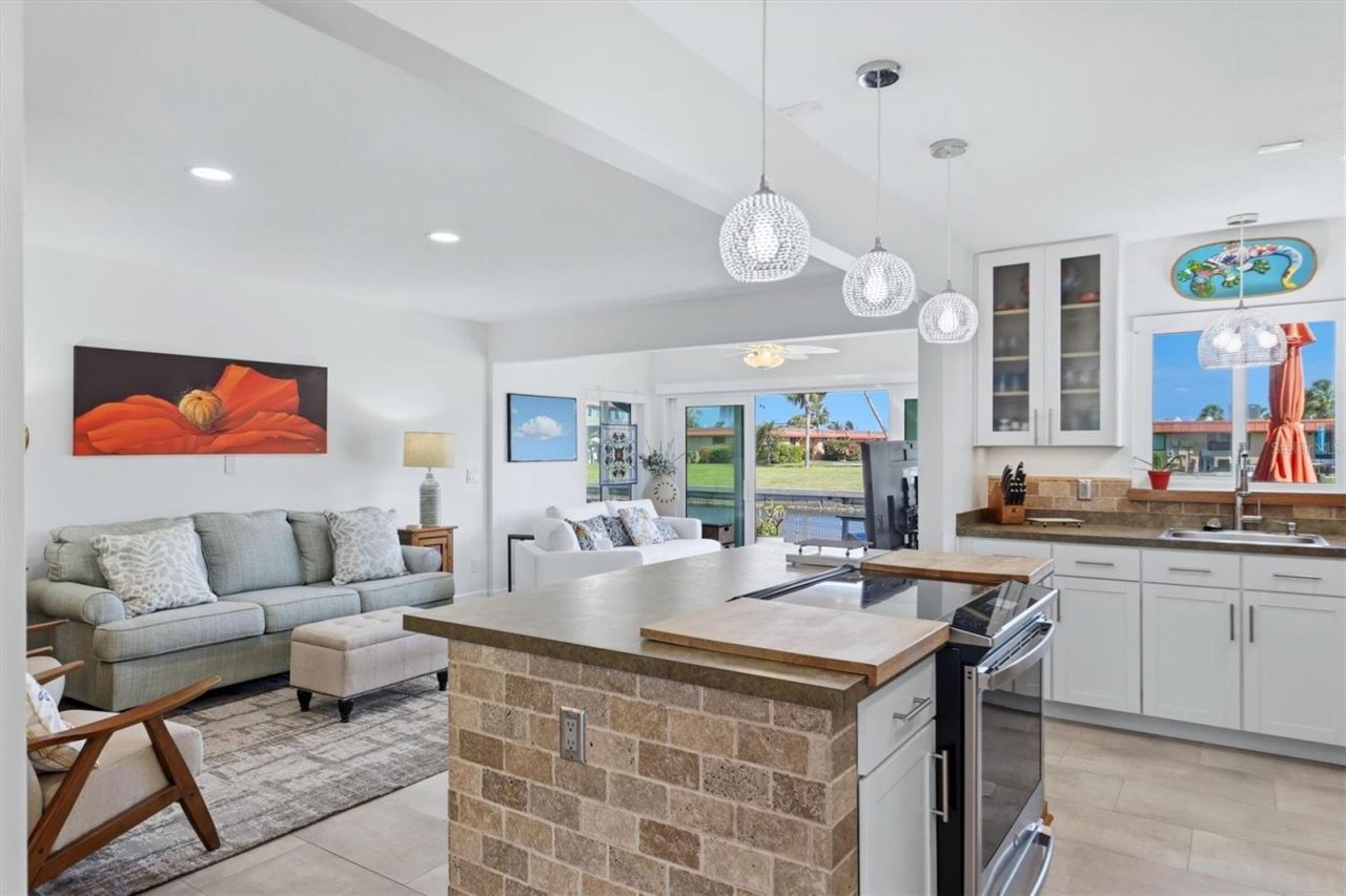 9528 Antiqua Cove, Unit 9528, Bradenton, FL 34210 Photo