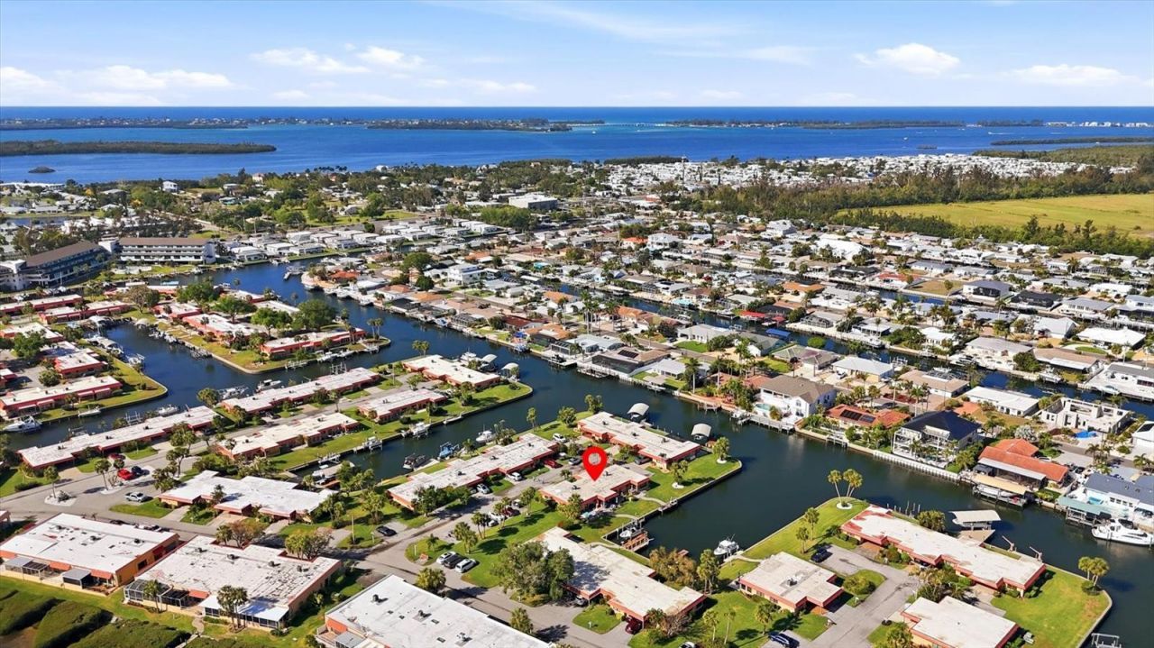 9528 Antiqua Cove, Unit 9528, Bradenton, FL 34210 Photo