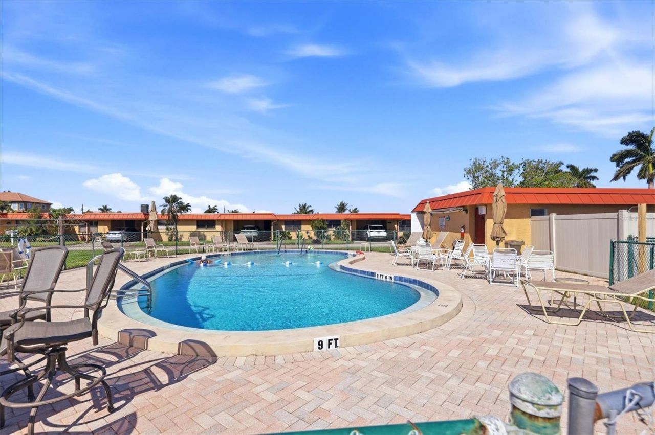 9528 Antiqua Cove, Unit 9528, Bradenton, FL 34210 Photo