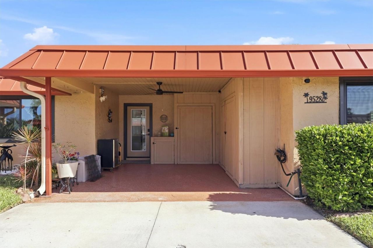 9528 Antiqua Cove, Unit 9528, Bradenton, FL 34210 Photo