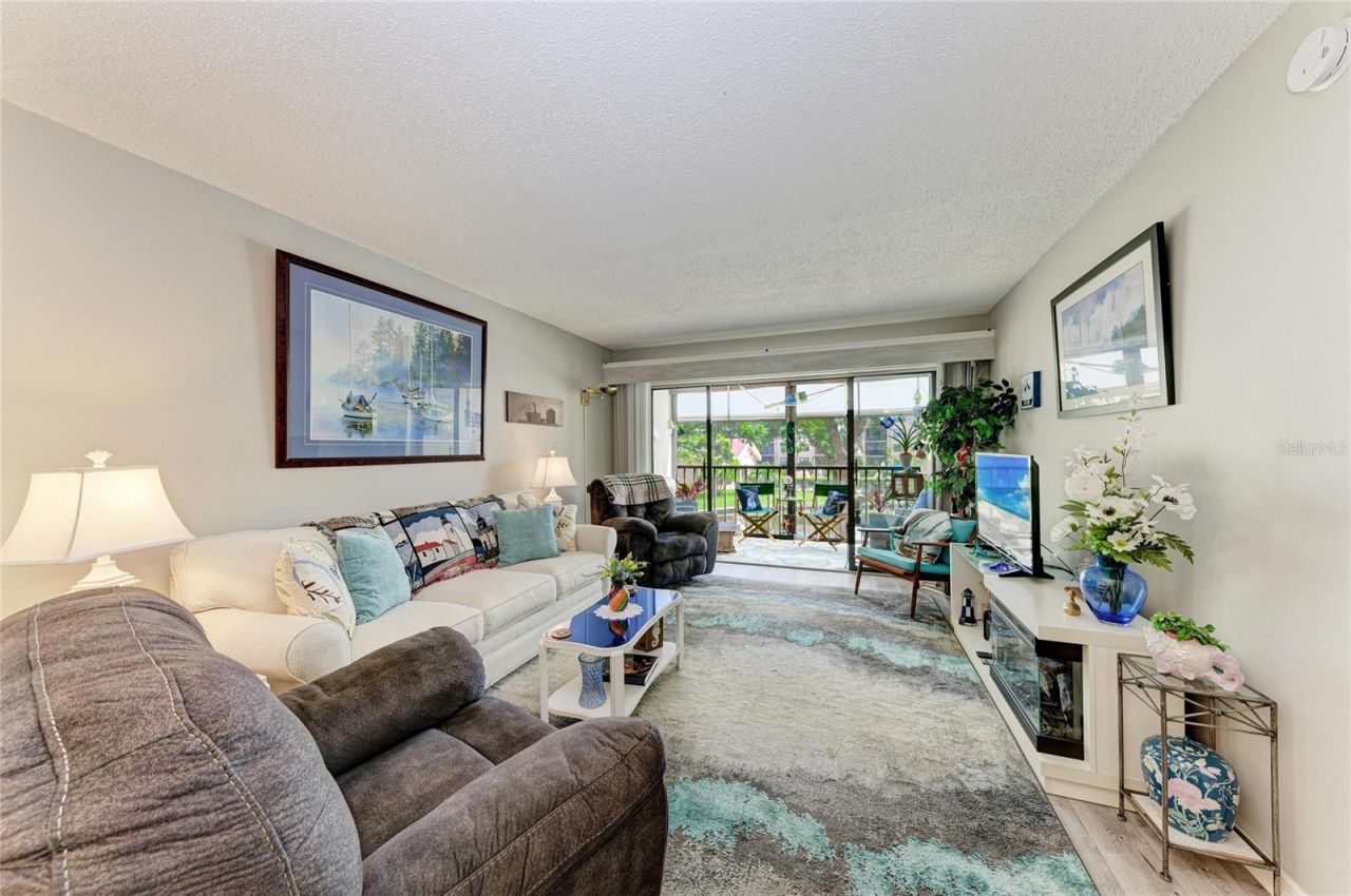 625 30th Avenue W, Unit G203, Bradenton, FL 34205 Photo