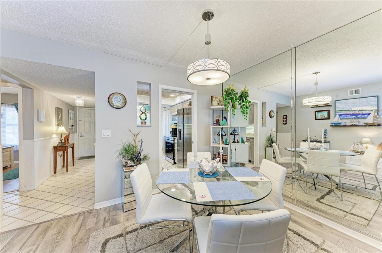 625 30th Avenue W, Unit G203, Bradenton, FL 34205 Photo