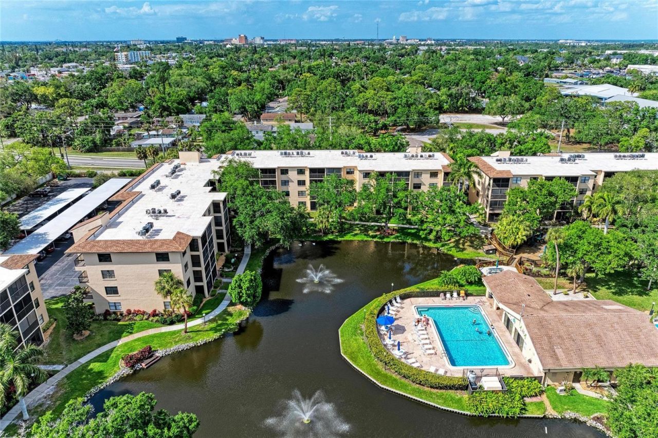 625 30th Avenue W, Unit G203, Bradenton, FL 34205 Photo