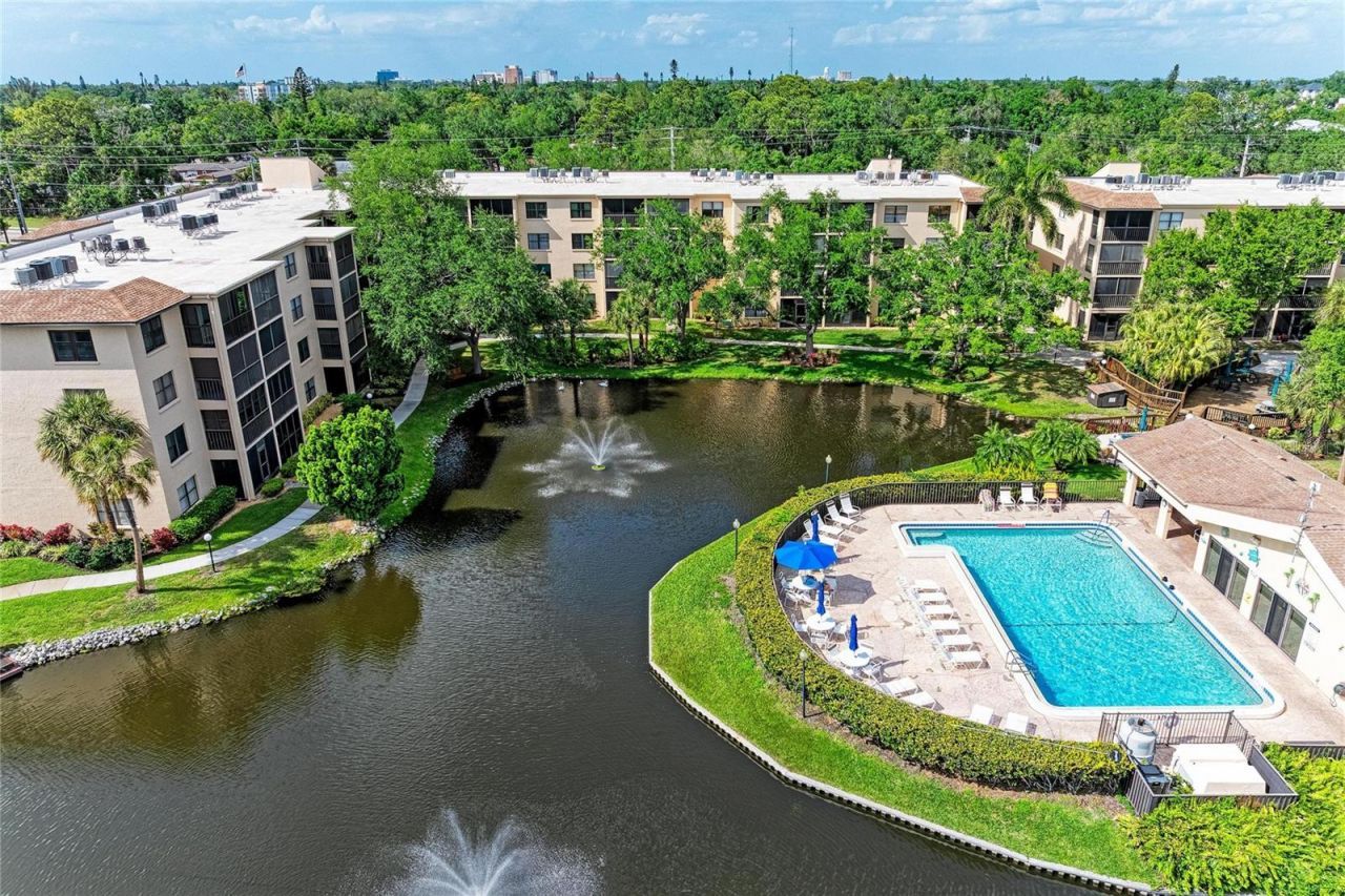 625 30th Avenue W, Unit G203, Bradenton, FL 34205 Photo