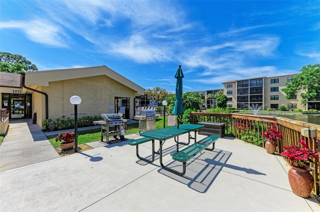 625 30th Avenue W, Unit G203, Bradenton, FL 34205 Photo