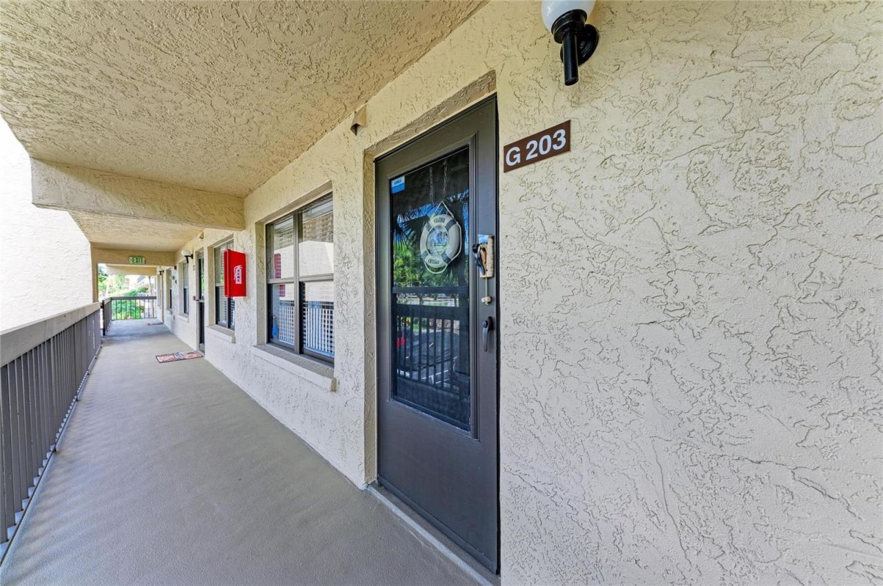 625 30th Avenue W, Unit G203, Bradenton, FL 34205 Photo