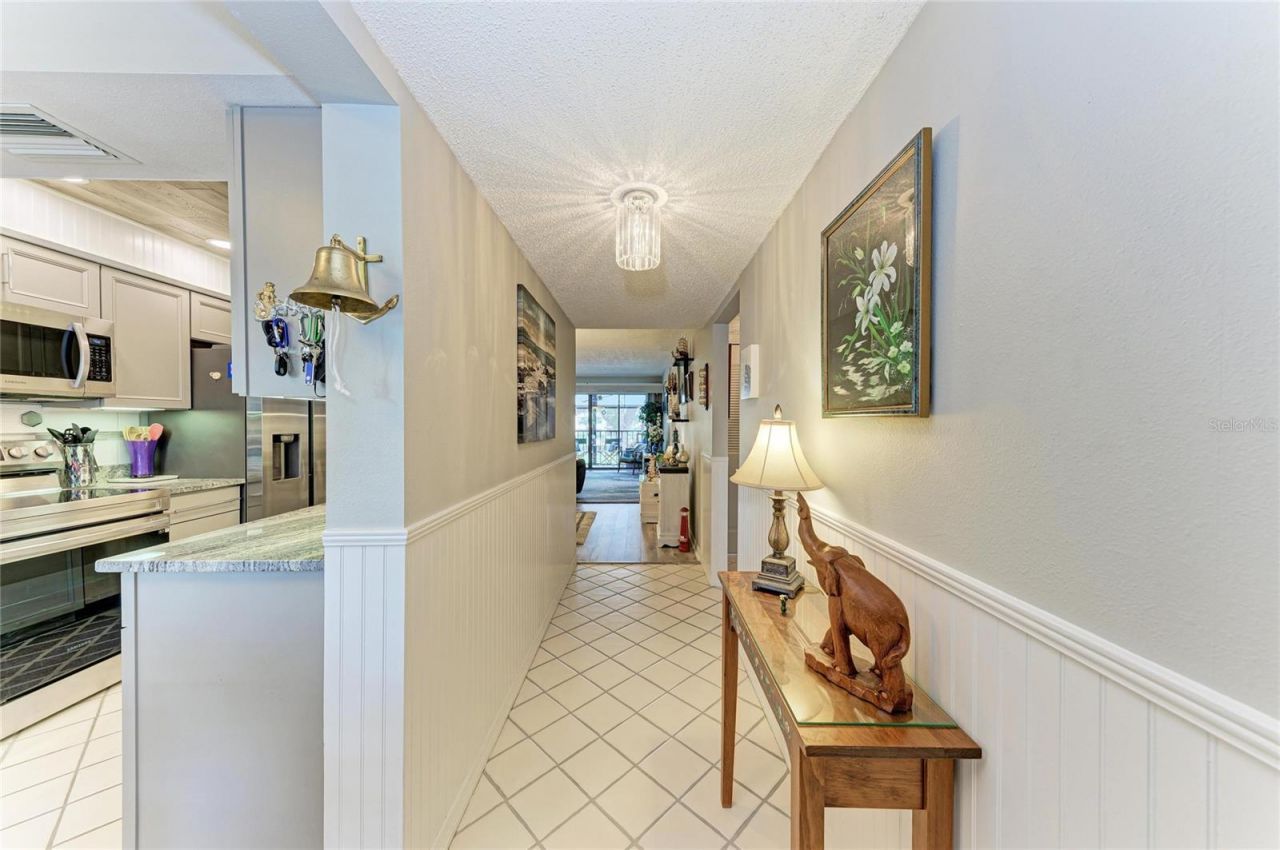 625 30th Avenue W, Unit G203, Bradenton, FL 34205 Photo