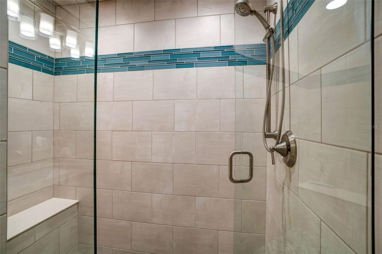 5310 Hyland Hills Avenue, Unit 2124, Sarasota, FL 34241 Photo