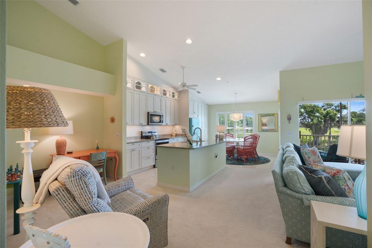 5310 Hyland Hills Avenue, Unit 2124, Sarasota, FL 34241 Photo