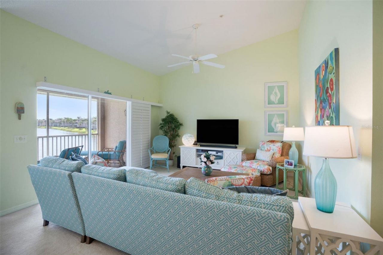 5310 Hyland Hills Avenue, Unit 2124, Sarasota, FL 34241 Photo