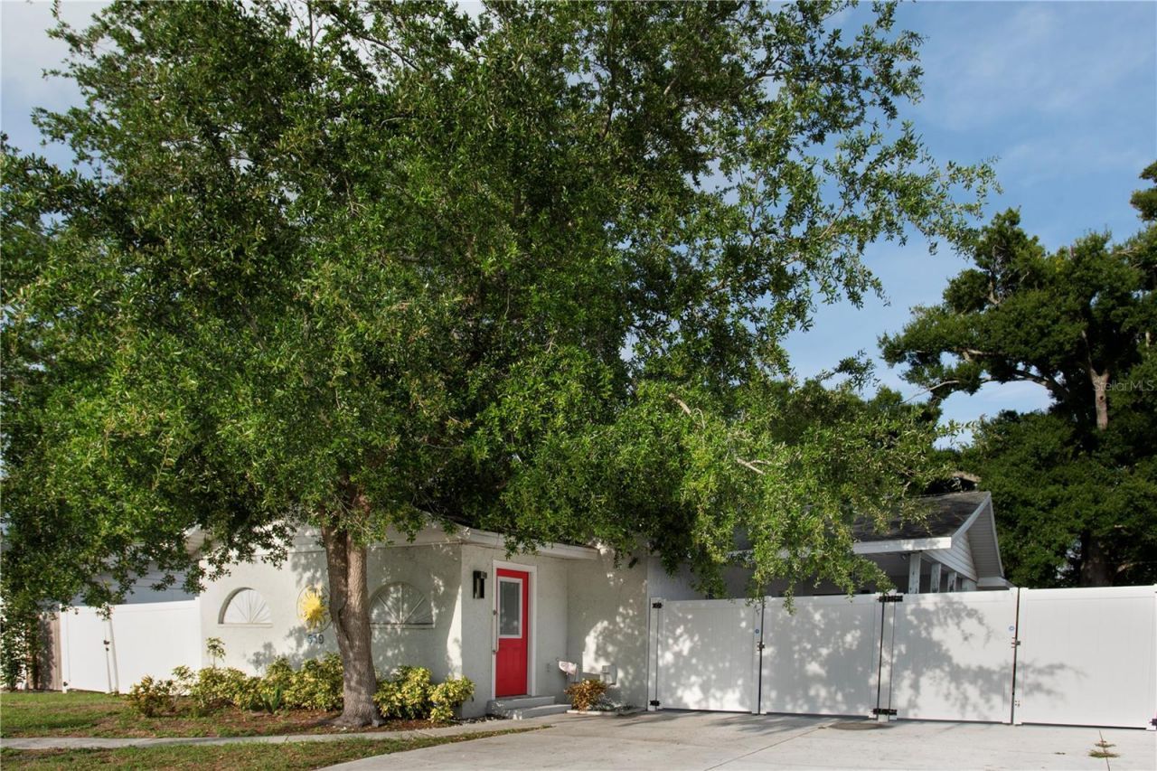 519 51st Street W, Bradenton, FL 34209 Photo