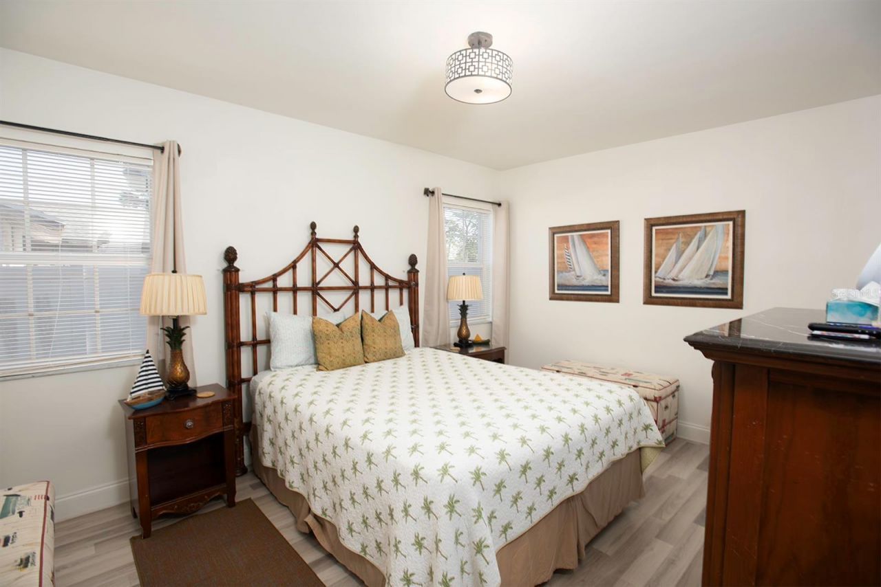 519 51st Street W, Bradenton, FL 34209 Photo