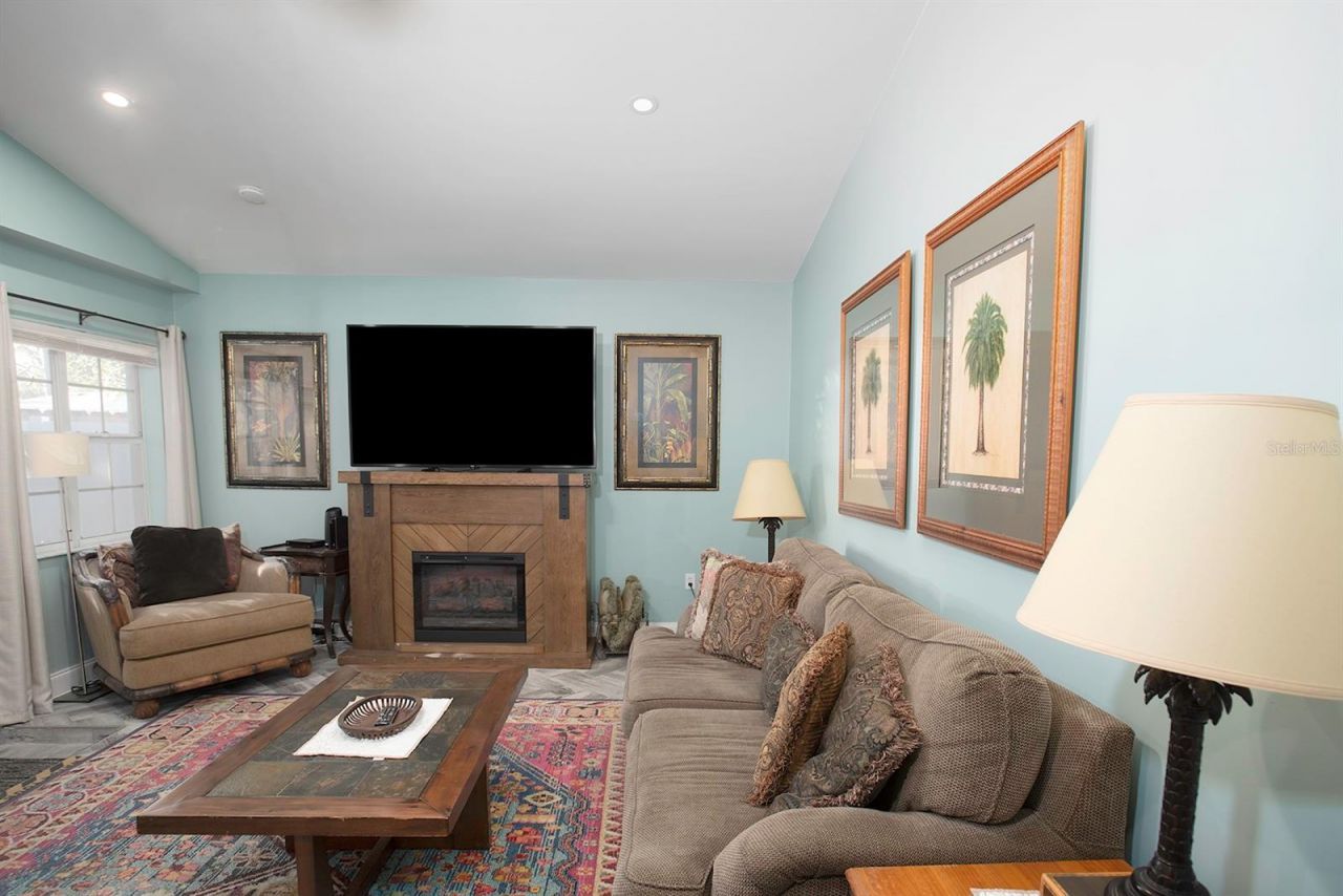 519 51st Street W, Bradenton, FL 34209 Photo