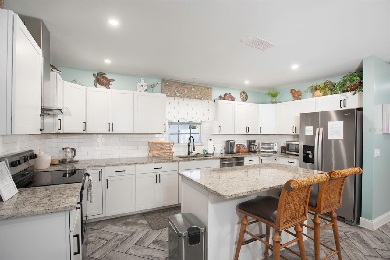 519 51st Street W, Bradenton, FL 34209 Photo