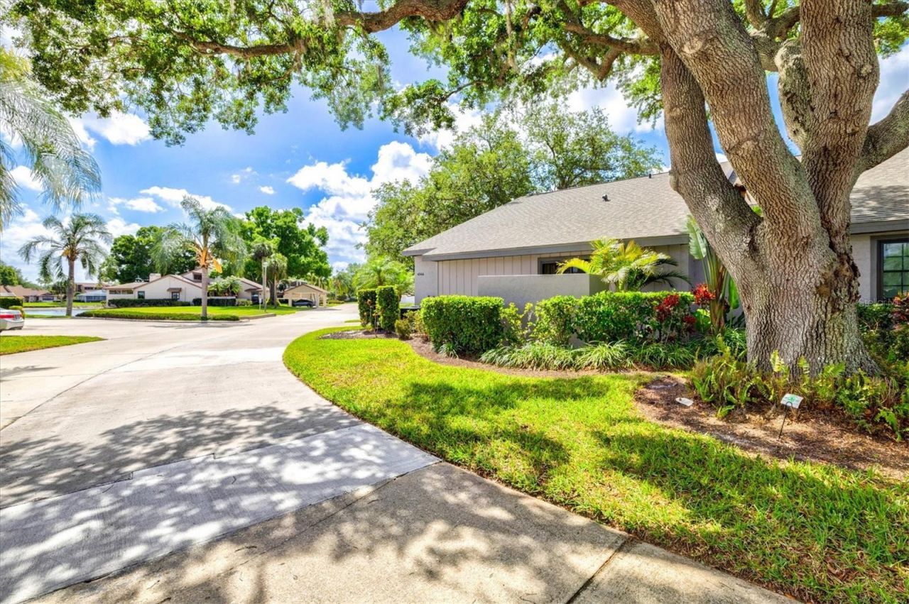 4566 Hidden View Place, Unit 7, Sarasota, FL 34235 Photo
