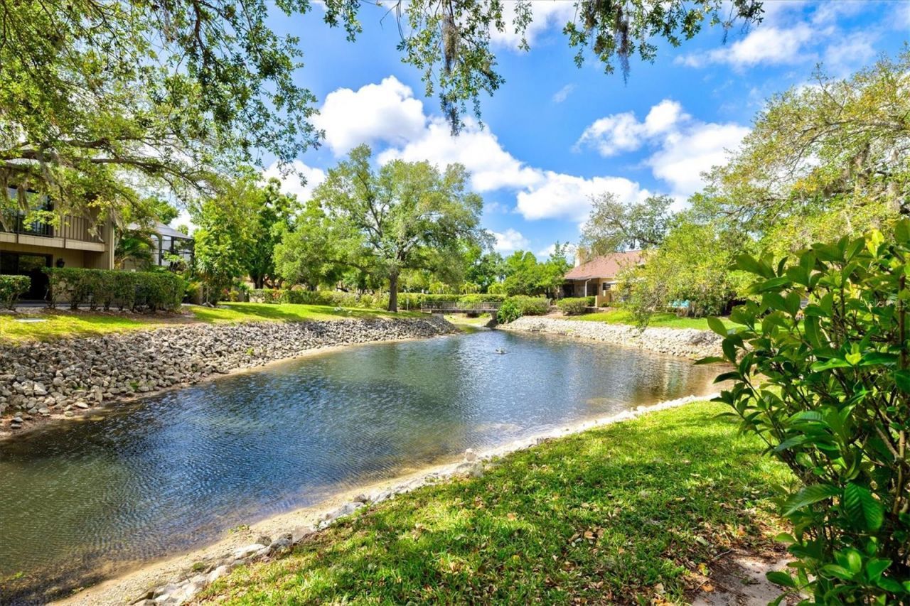 4566 Hidden View Place, Unit 7, Sarasota, FL 34235 Photo