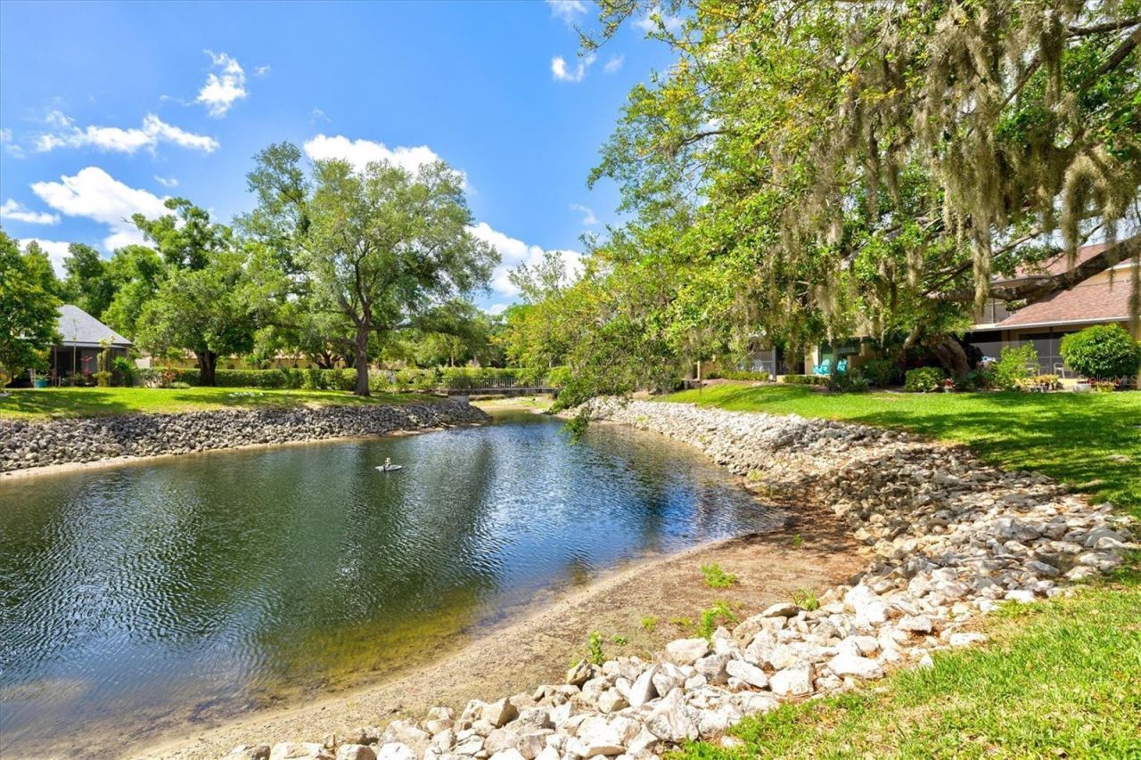 4566 Hidden View Place, Unit 7, Sarasota, FL 34235 Photo