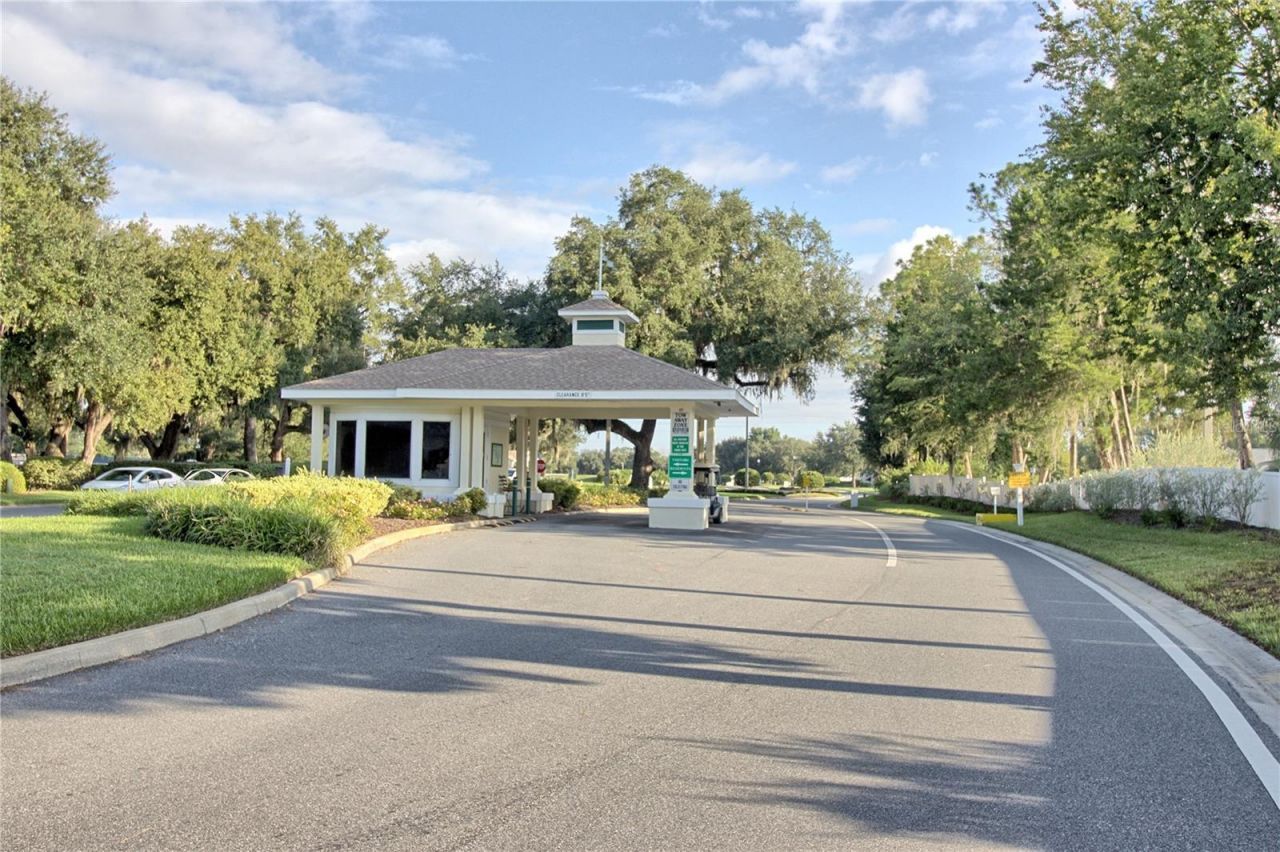 333 Ranchwood Drive, Leesburg, FL 34748 Photo