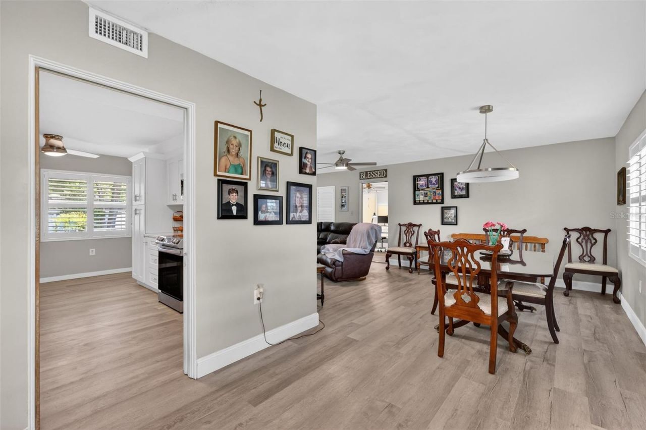 17923 Florida Street , Umatilla, FL 32784 Photo