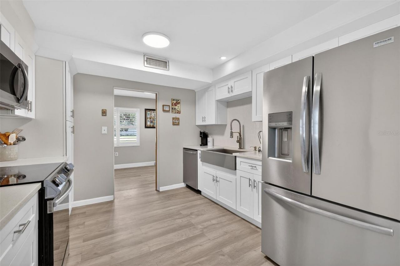 17923 Florida Street , Umatilla, FL 32784 Photo