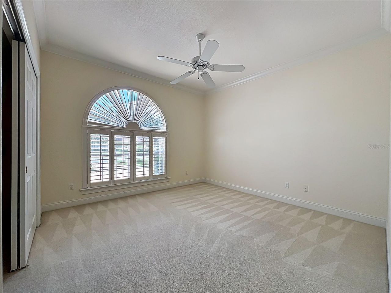 1861 Edgewater Drive, Mount Dora, FL 32757 Photo