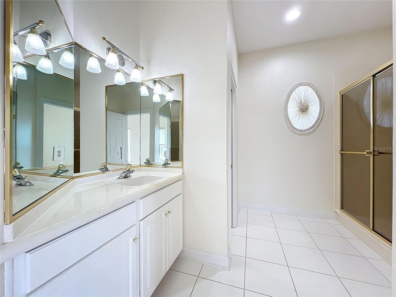 1861 Edgewater Drive, Mount Dora, FL 32757 Photo