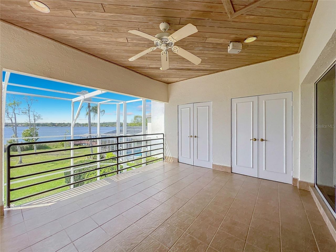 1861 Edgewater Drive, Mount Dora, FL 32757 Photo