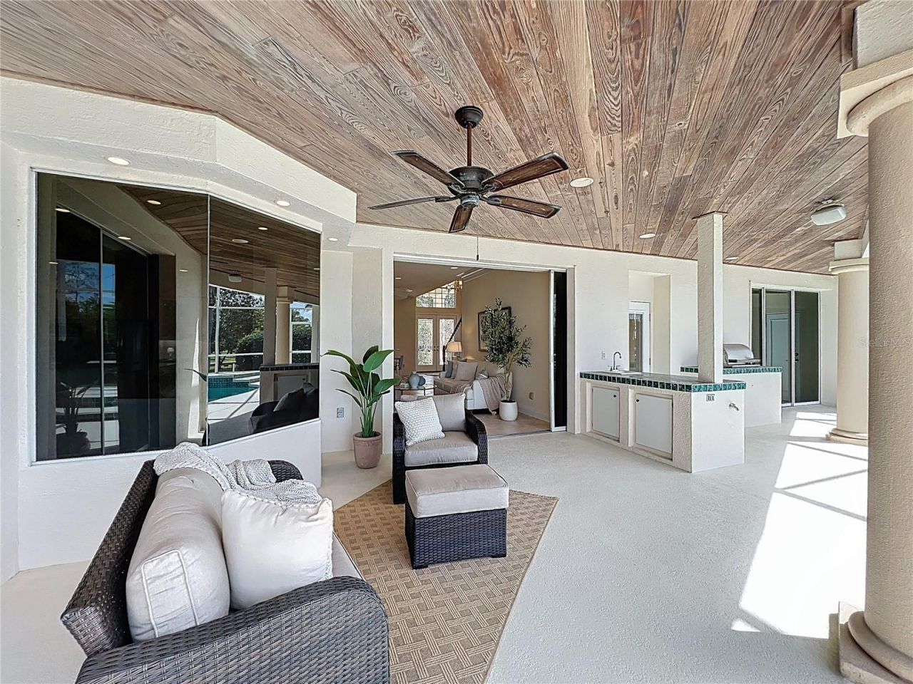 1861 Edgewater Drive, Mount Dora, FL 32757 Photo