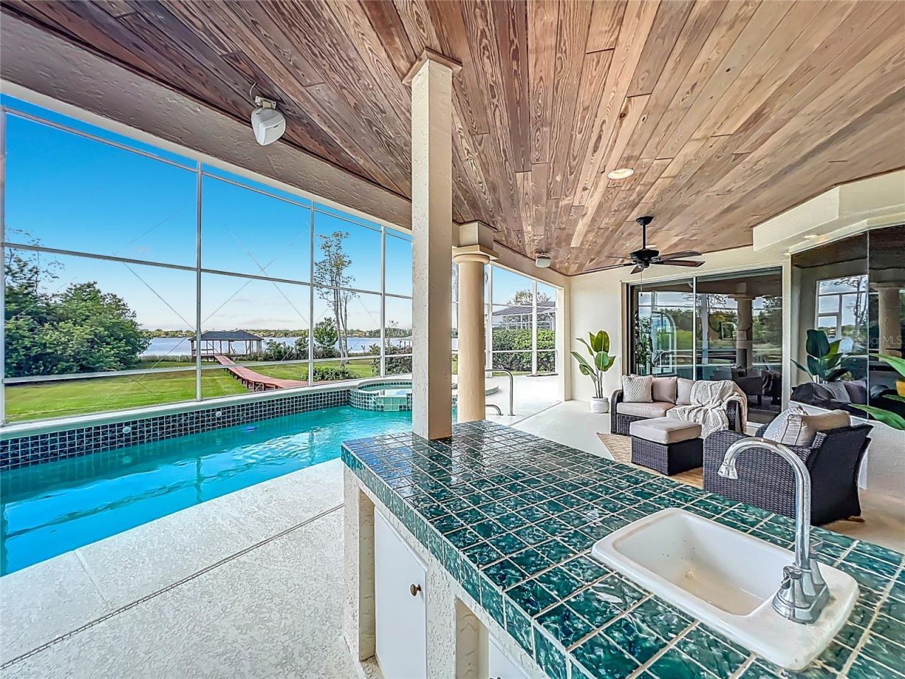 1861 Edgewater Drive, Mount Dora, FL 32757 Photo