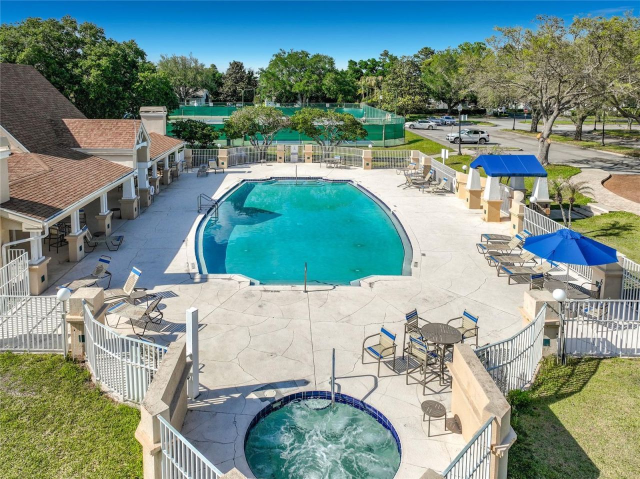 1861 Edgewater Drive, Mount Dora, FL 32757 Photo