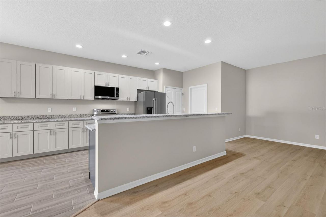 38905 Pine Street , Umatilla, FL 32784 Photo