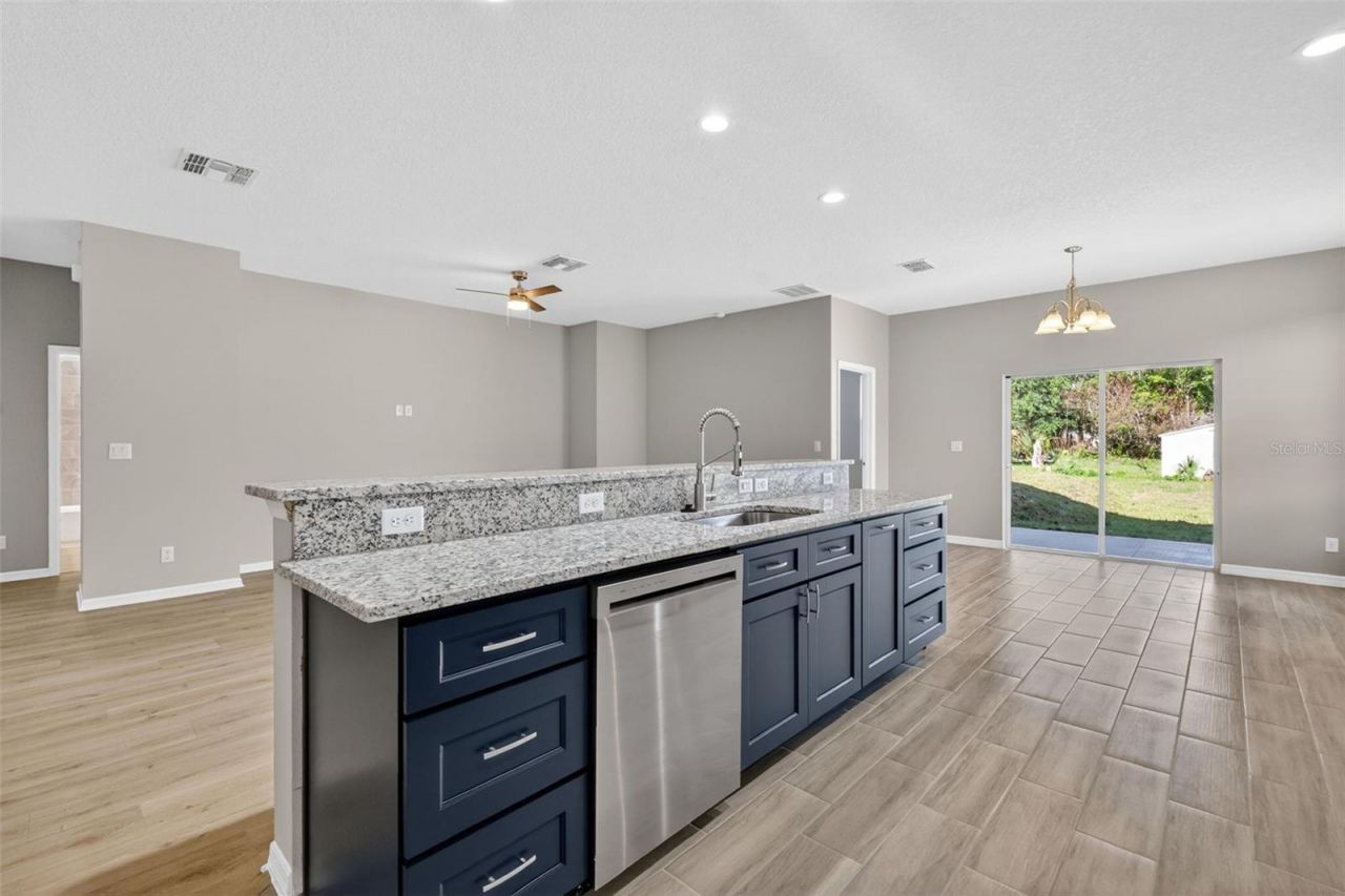 38905 Pine Street , Umatilla, FL 32784 Photo