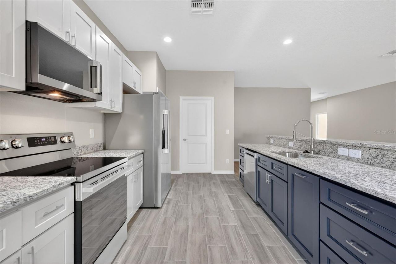 38905 Pine Street , Umatilla, FL 32784 Photo