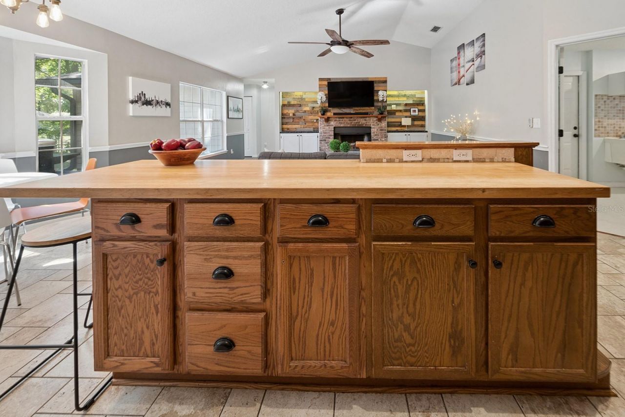 6924 SW 80th Drive , Gainesville, FL 32608 Photo