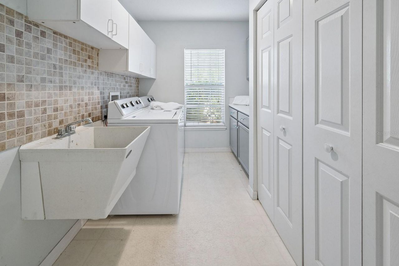 6924 SW 80th Drive , Gainesville, FL 32608 Photo