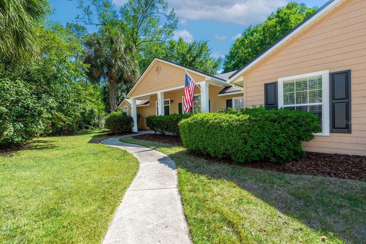 6924 SW 80th Drive , Gainesville, FL 32608 Photo