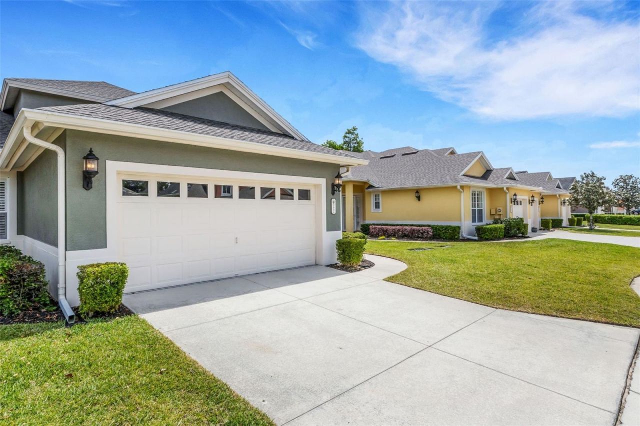 2928 Mission Lakes Drive , Lakeland, FL 33803 Photo