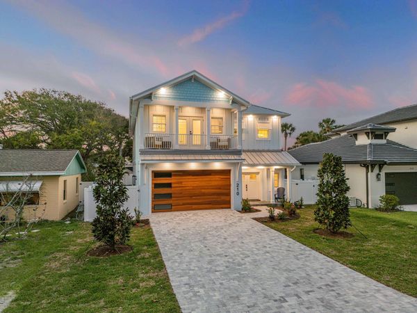 210 DUE EAST STREET, NEW SMYRNA BEACH, FL 32169
