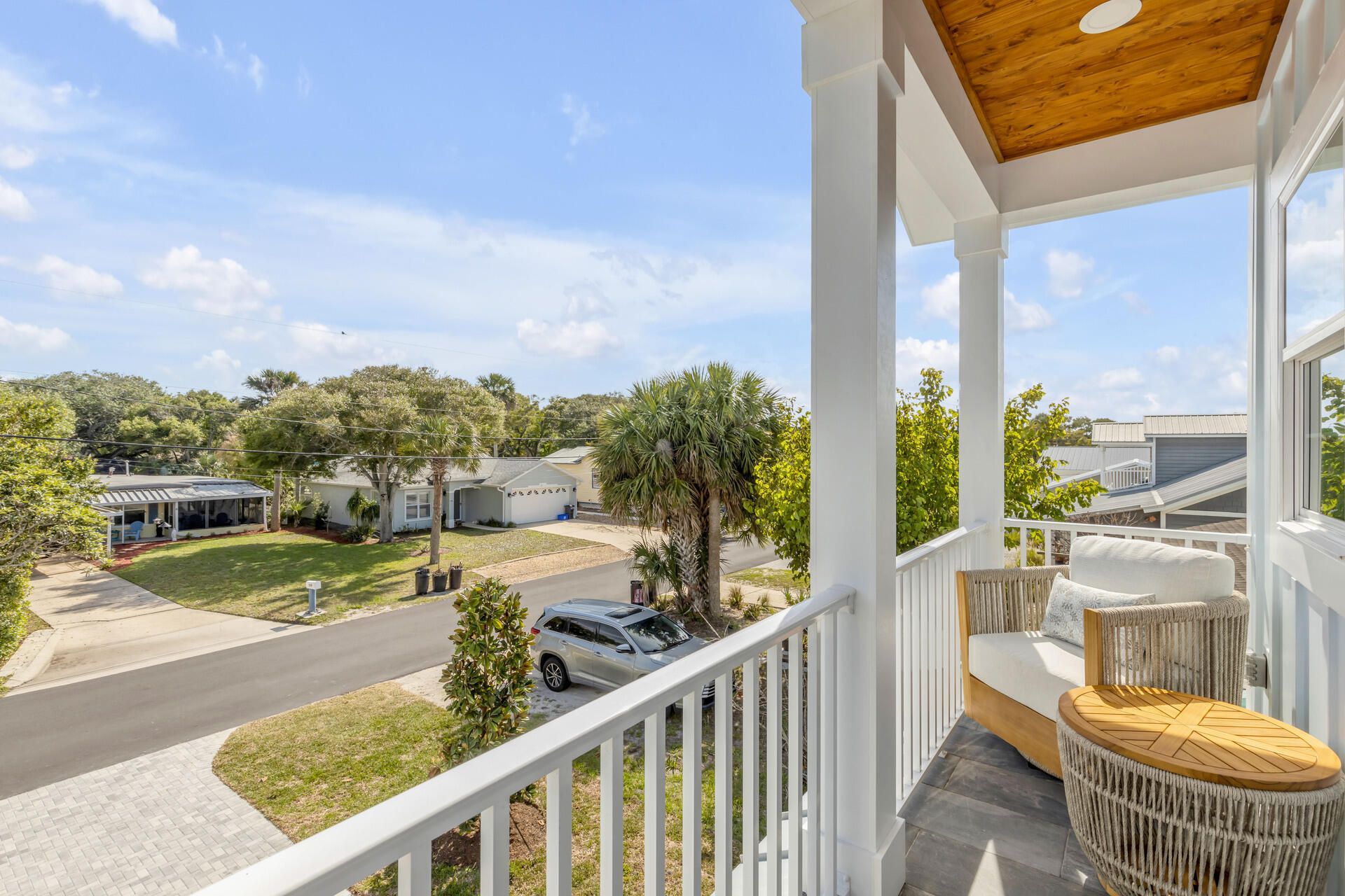 210 Due East Street, New Smyrna Beach, FL 32169 Photo