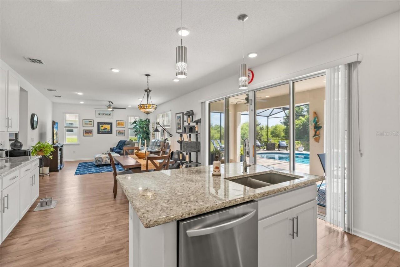 10260 Spring Lake Drive , Clermont, FL 34711 Photo