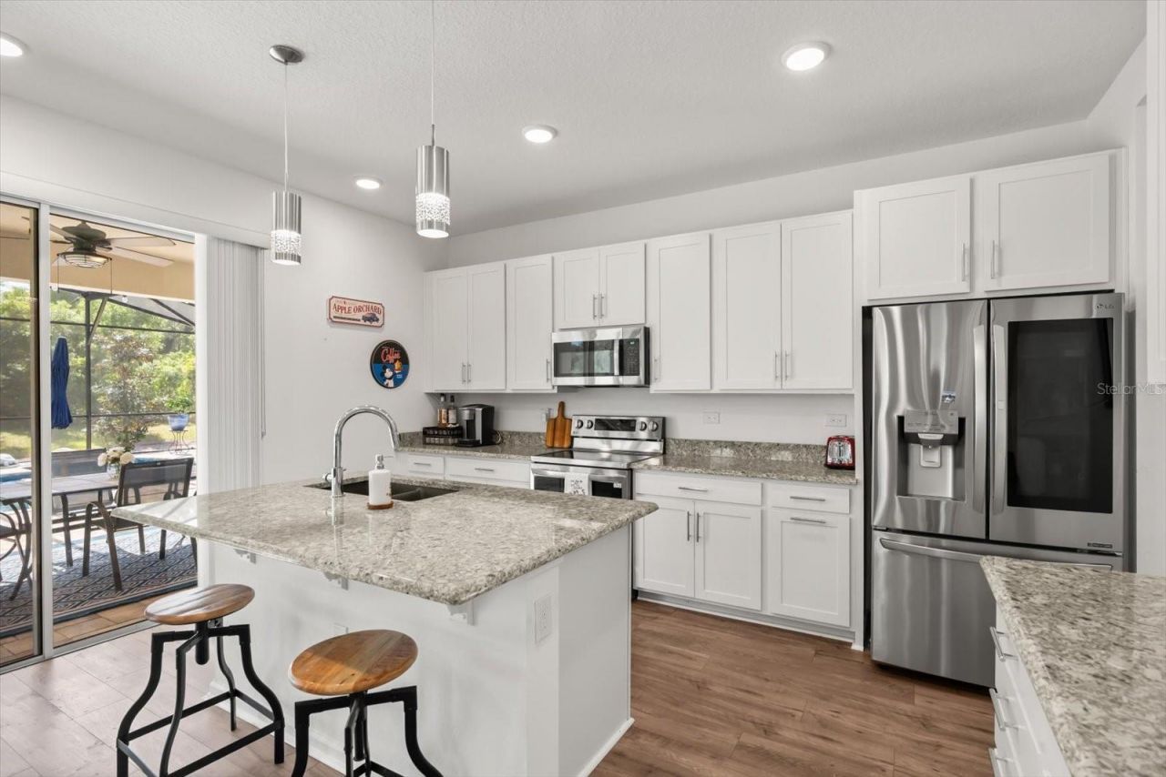 10260 Spring Lake Drive , Clermont, FL 34711 Photo