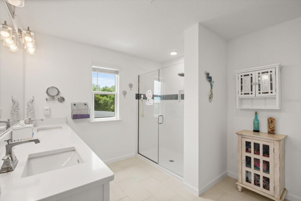 10260 Spring Lake Drive , Clermont, FL 34711 Photo