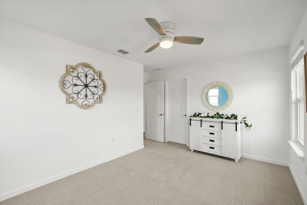 10260 Spring Lake Drive , Clermont, FL 34711 Photo