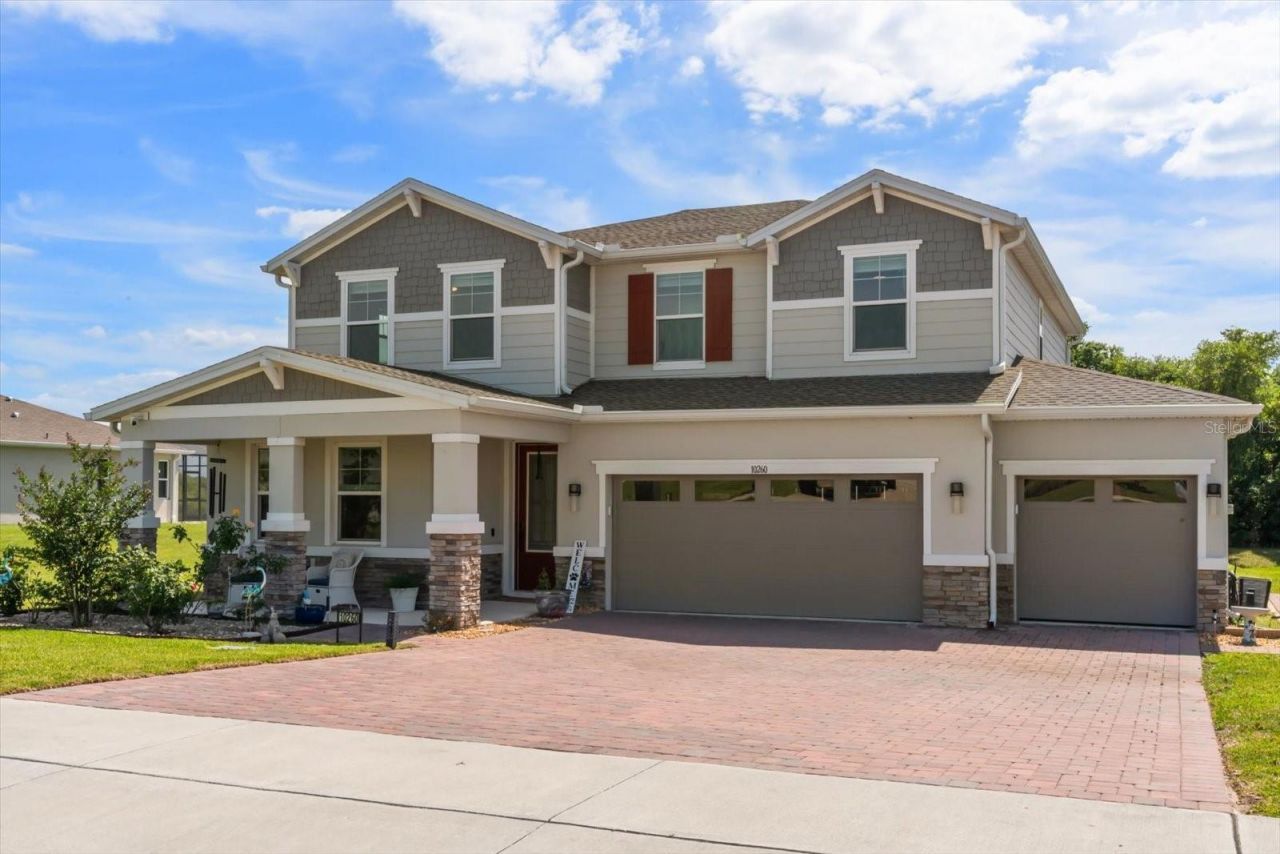 10260 Spring Lake Drive , Clermont, FL 34711 Photo